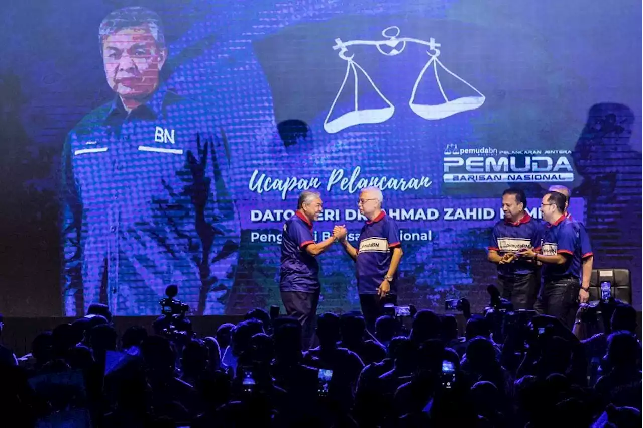 Ahmad Zahid says 'no problem' with Ismail Sabri as long as GE15 held this year