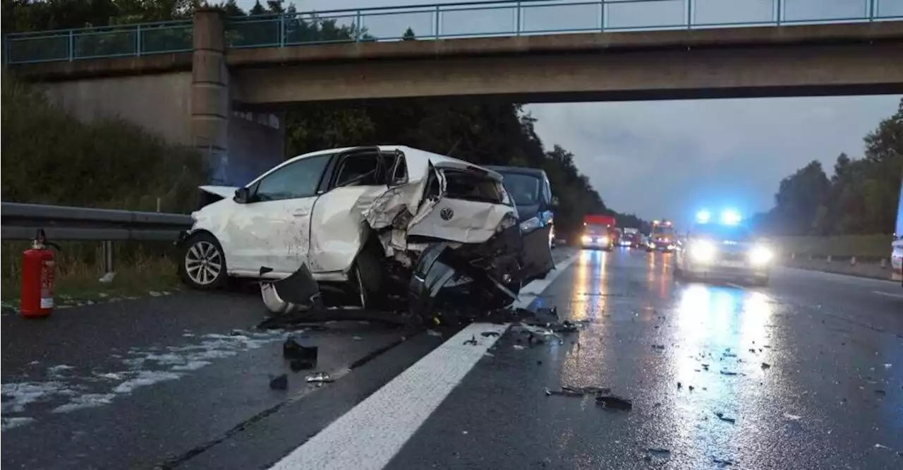 Massenkarambolage: Hagel verwandelt A9 im Nürnberger Land in spiegelglatte Gefahr