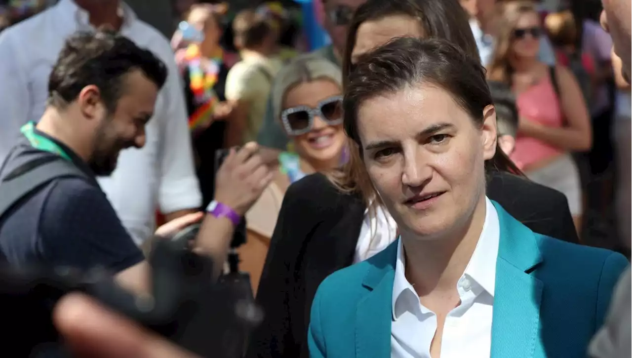 La premier Brnabic dà il via libera all'Europride a Belgrado vietato nei giorni scorsi