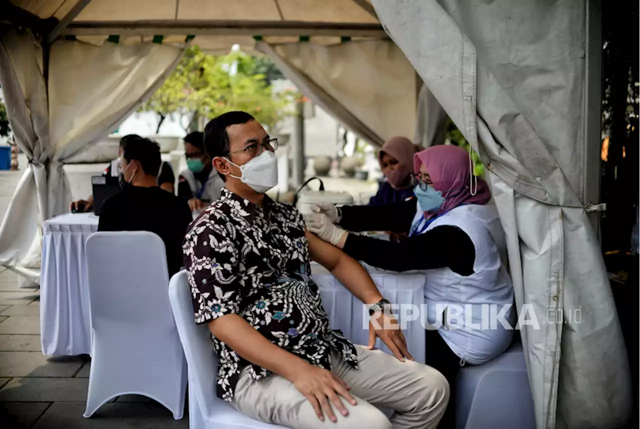 Menuju Endemi, Kemenkes Minta Vaksinasi Booster Covid-19 Terus digencarkan |Republika Online