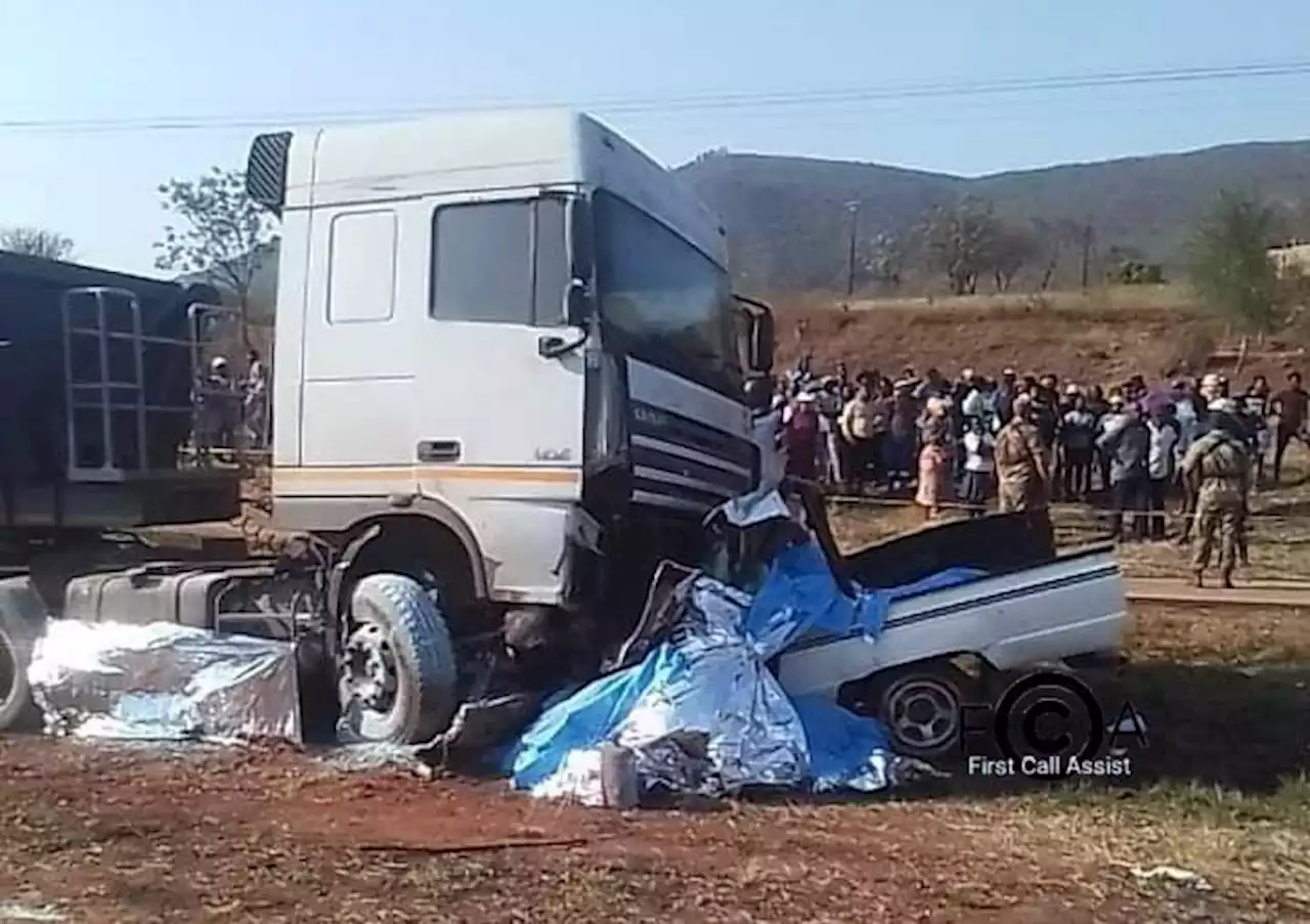 N2 horror crash death toll rises to 21 | The Citizen