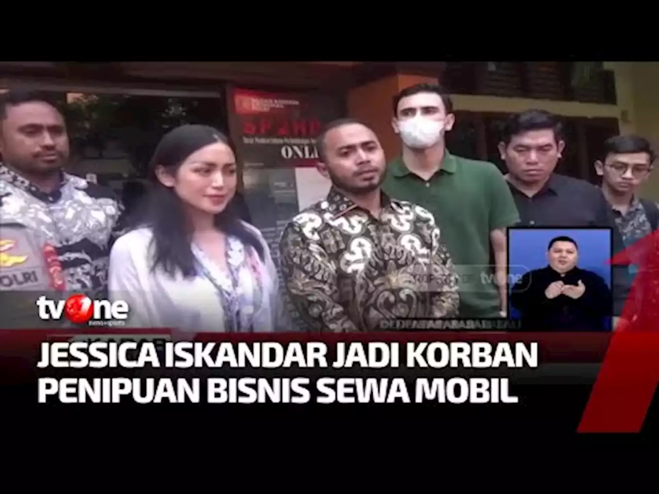 Artis Kondang Jessica Iskandar Tersandung Kasus Penipuan - tvOne