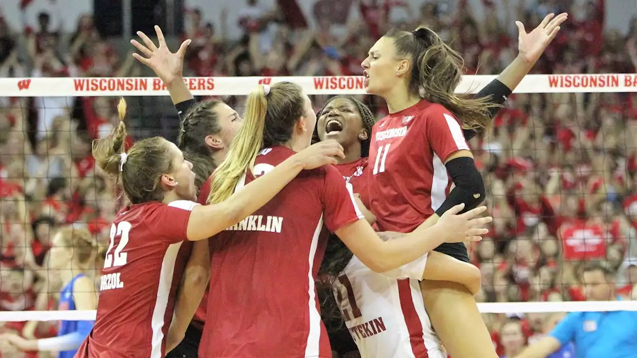 'What a special environment this was': Wisconsin volleyball sets NCAA attendance record