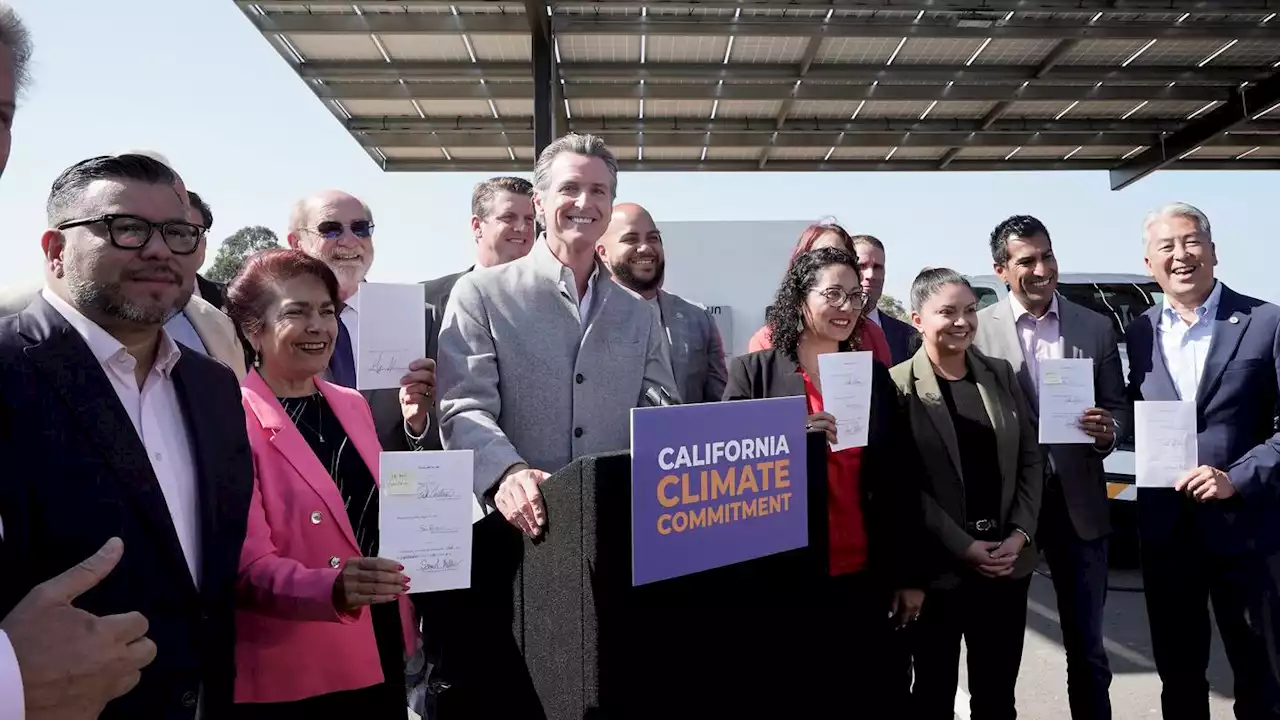 California governor signs sweeping climate legislation