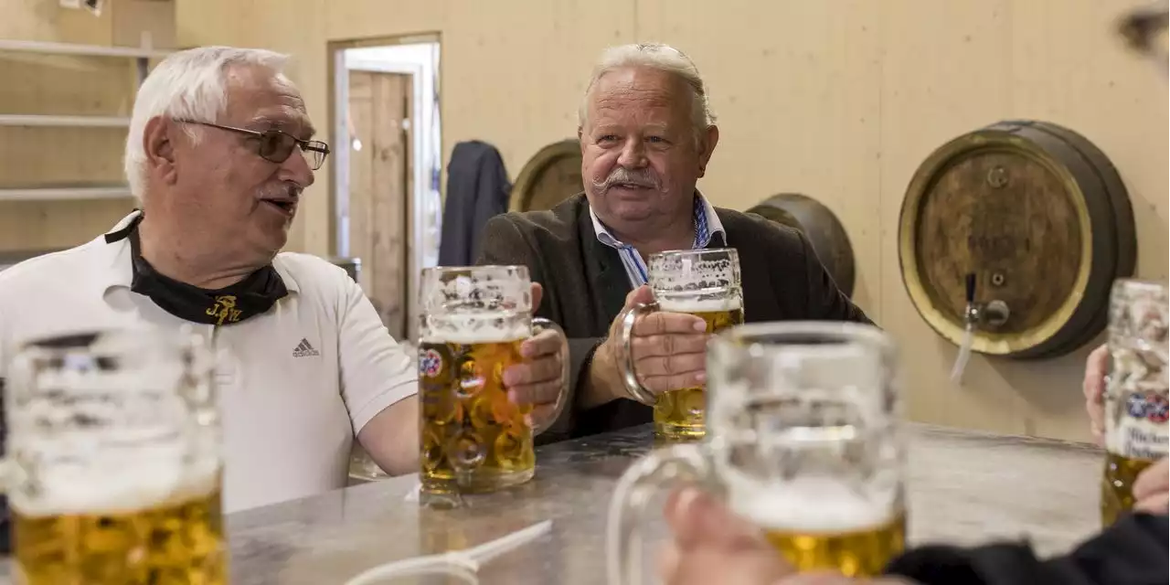 Oktoberfest Restarts in Munich After Two Years but Beermakers Face Inflation Headache