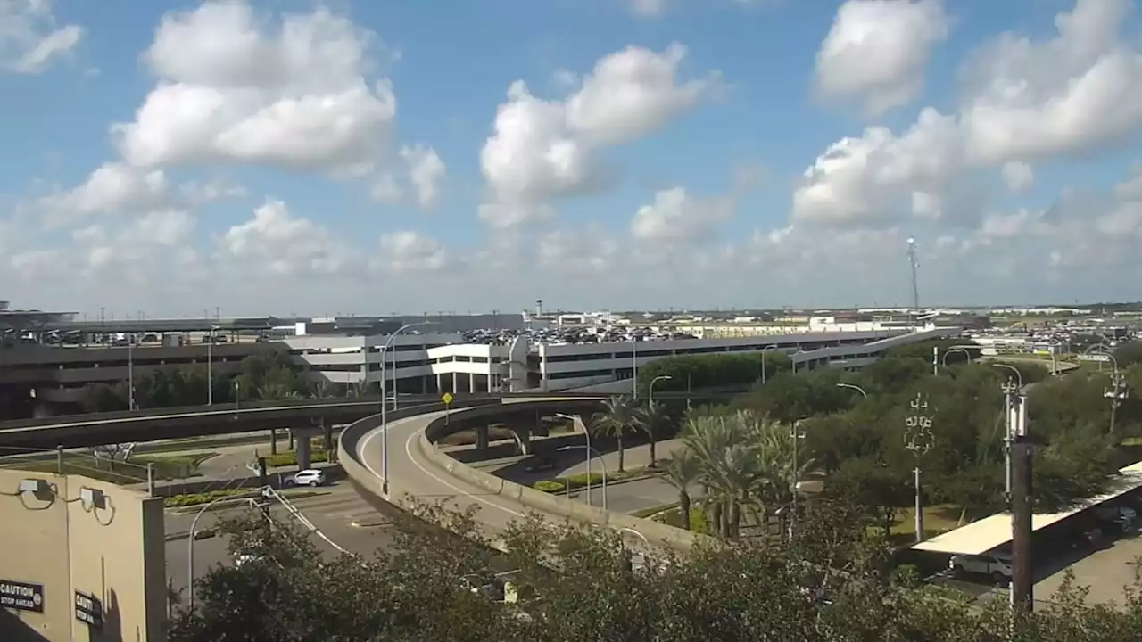 Flight operations back to normal after power is restored at Hobby Airport