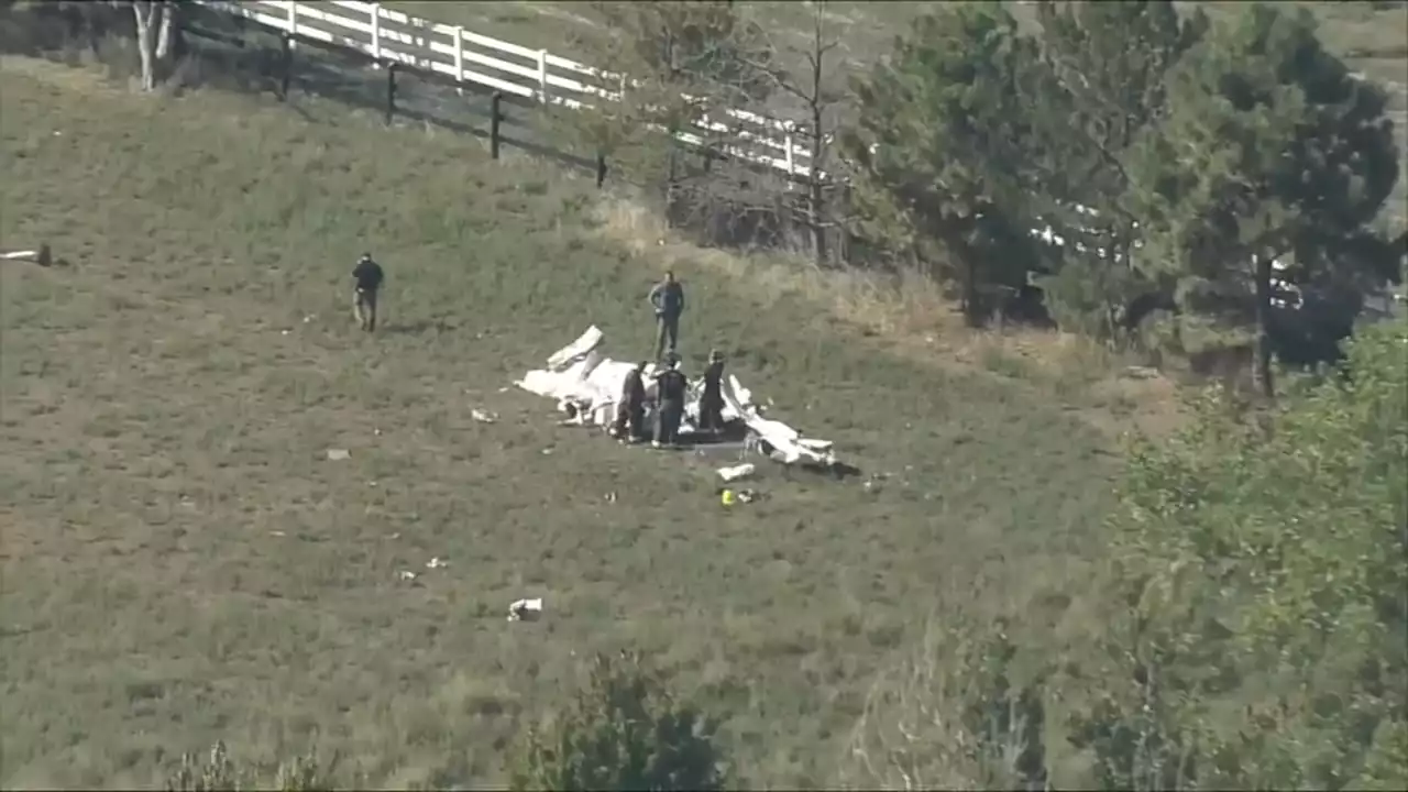 Plane crash: 3 killed in mid-air collision near Colorado airport, authorities say