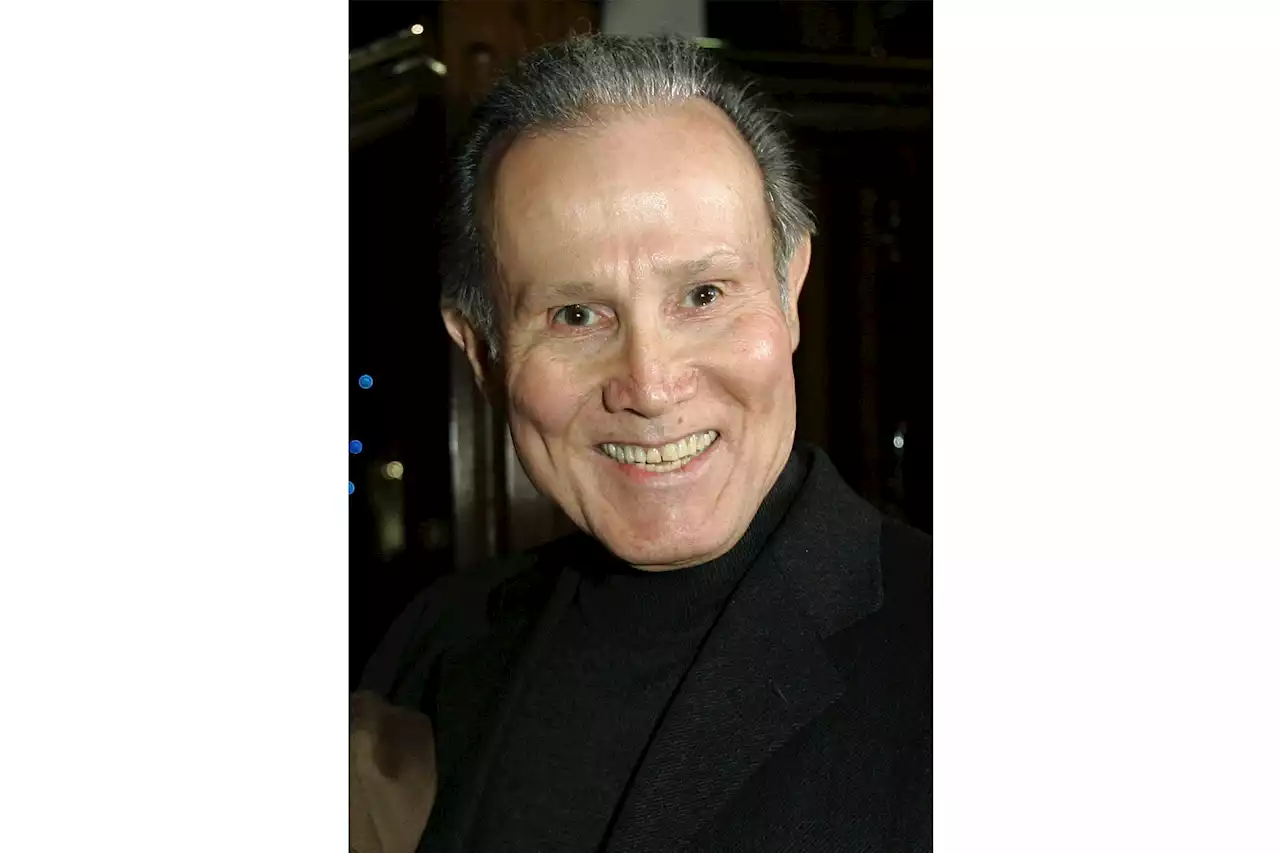 Henry Silva, known for many tough-guy roles, dies at 95