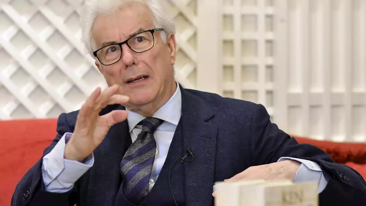 Autor Ken Follett: 'Es gibt keinen Mangel an guten Stoffen'