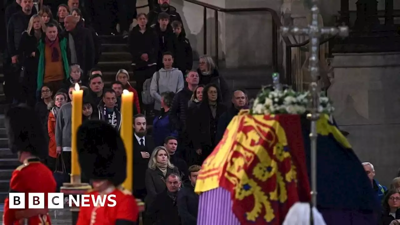 Queen's funeral: People advised not to set off to for lying-in-state