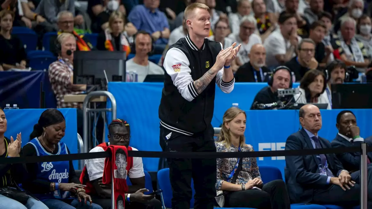 Nach seinem EM-Aus: Ex-Kapitän Benzing feiert Basketball-Bronze in Berlin