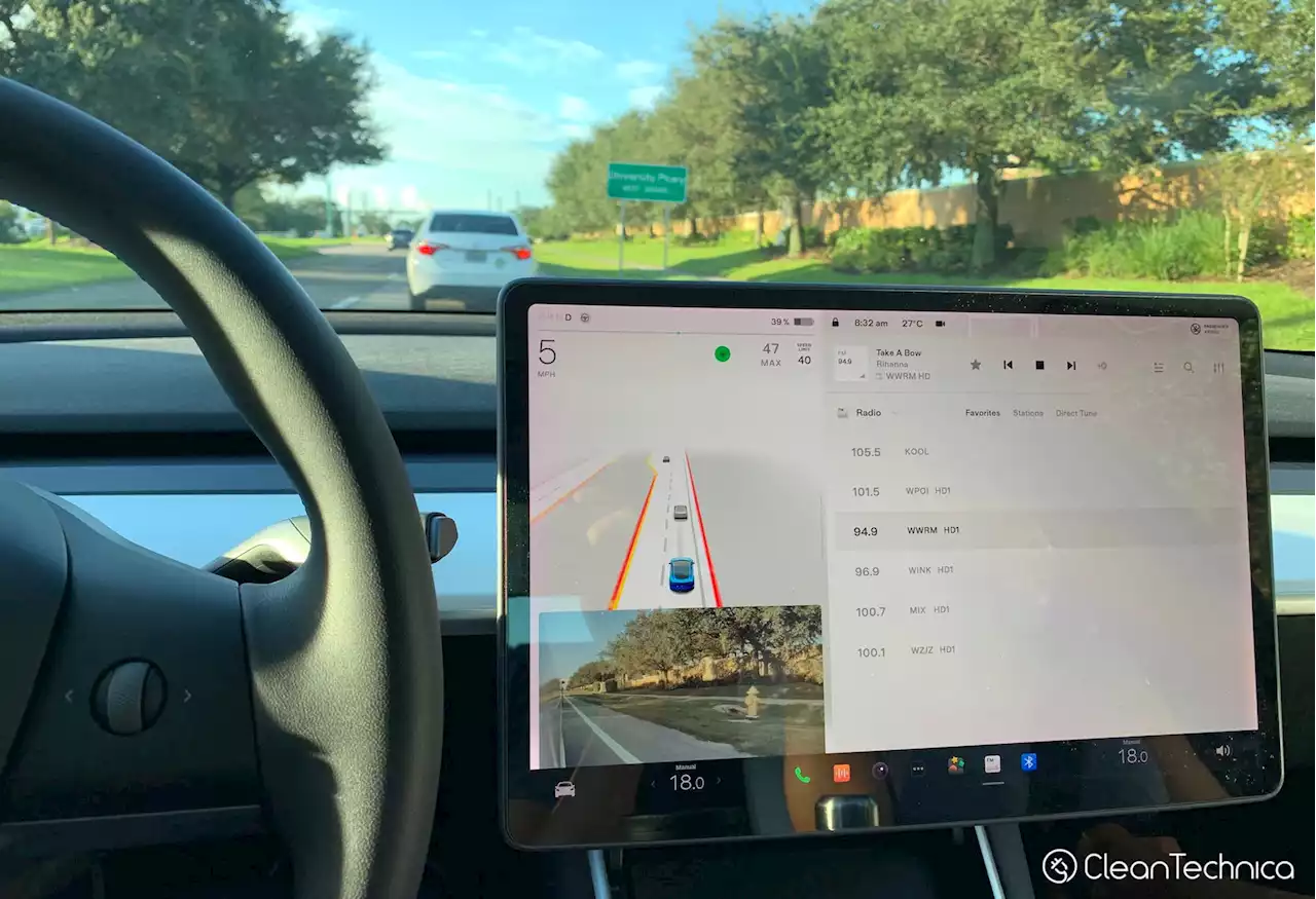 I Love the Tesla Blind Spot Camera Feature — Can We Get One More?