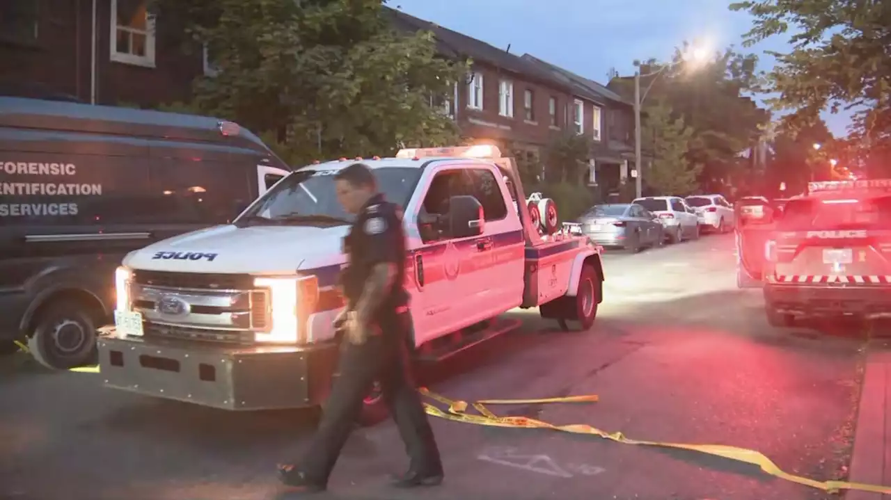 Police investigating after woman shot inside vehicle in Toronto's Queen West area