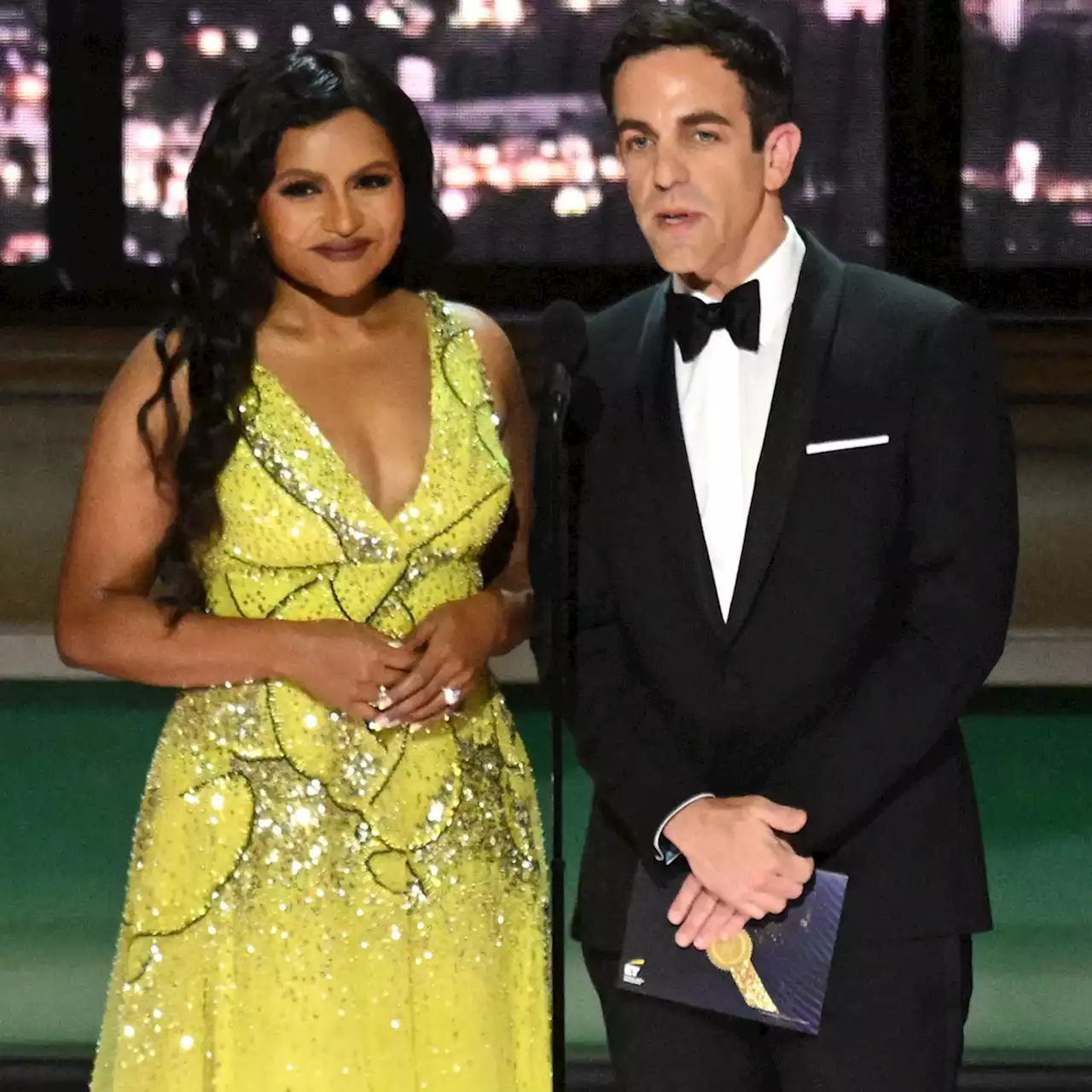 Mindy Kaling and B.J. Novak Joke About Their 'Complicated' Relationship at the 2022 Emmys - E! Online