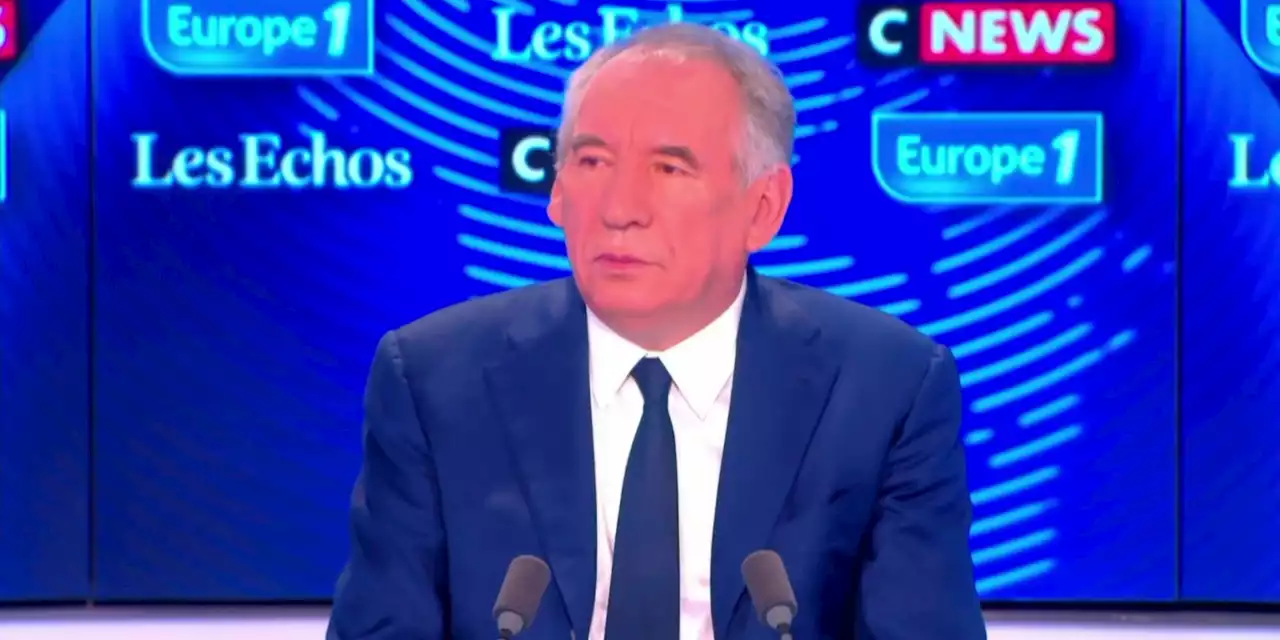 Énergie : «L'opinion publique était archi contre le nucléaire», insiste François Bayrou