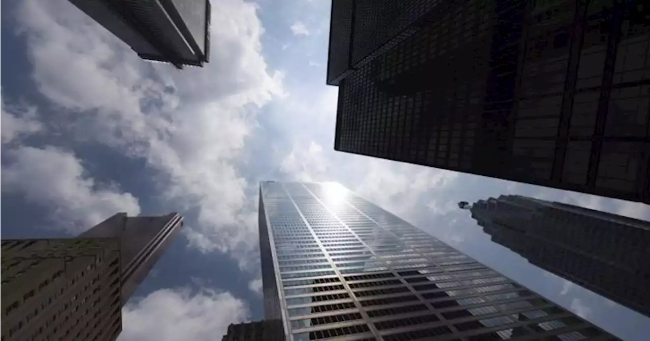 Canada’s banks aim at newcomers as key source of client growth - National | Globalnews.ca