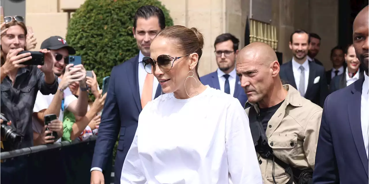 Jennifer Lopez Shares a Throwback Clip From Her Paris Honeymoon