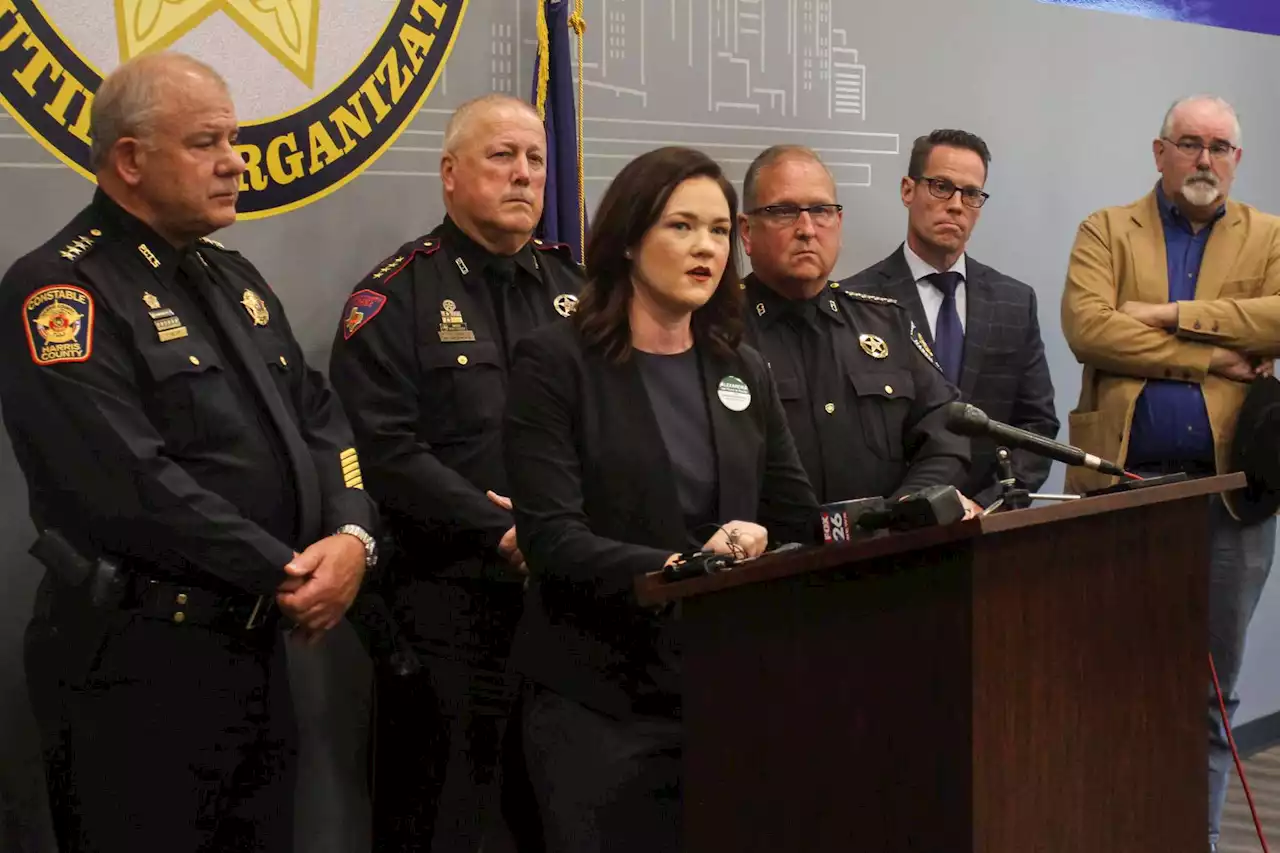 Editorial: Will 1,000 officers make Harris County safer? Mealer and Hidalgo spar on crime.