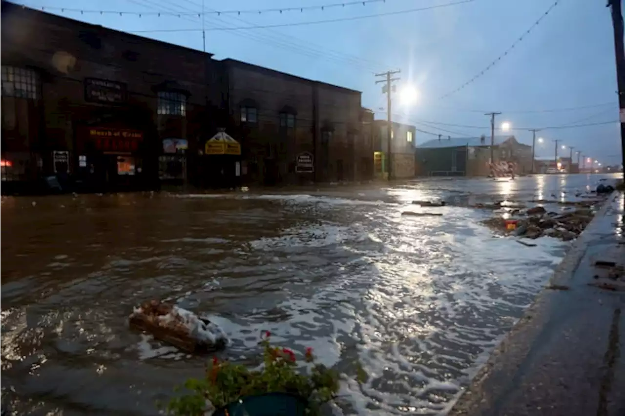 Storm battering western Alaska causes widespread flooding