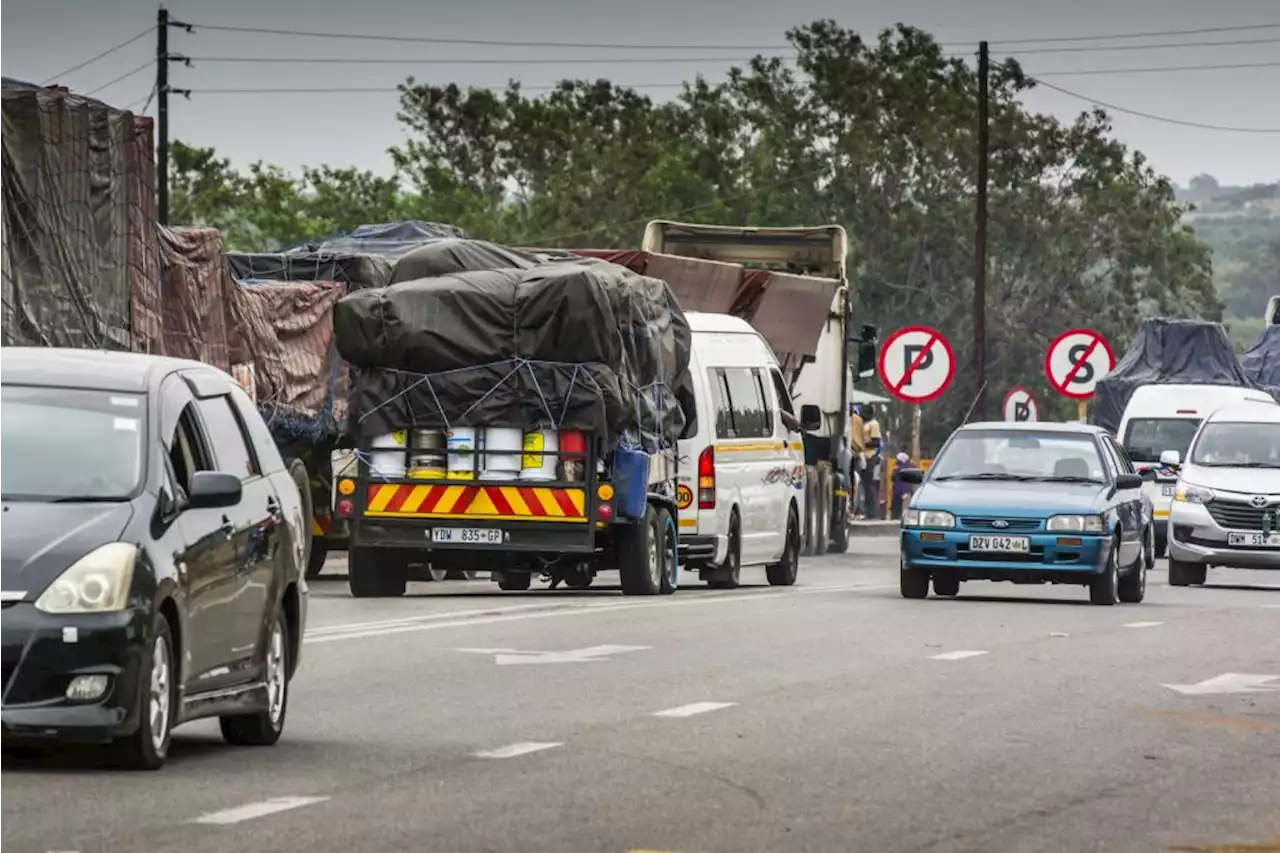 A bus trip from Zimbabwe to South Africa is through the belly of corruption