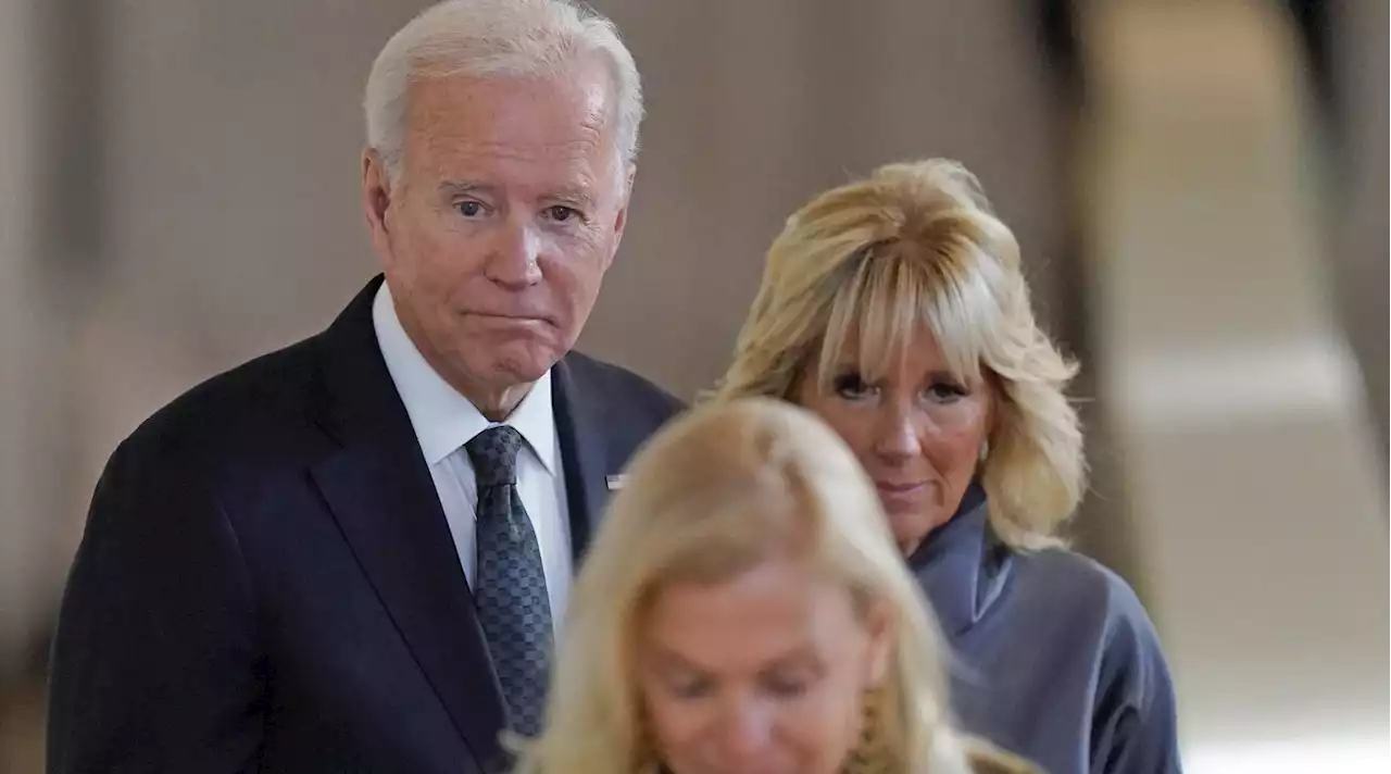 Elisabetta II, Biden a Westminster Hall per rendere omaggio alla regina