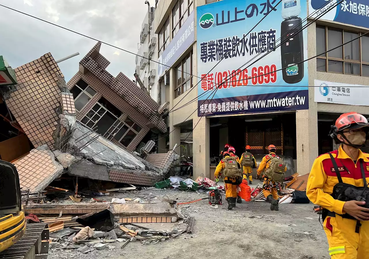 Strong Quake Kills 1, Knocks House, Derails Train in Taiwan