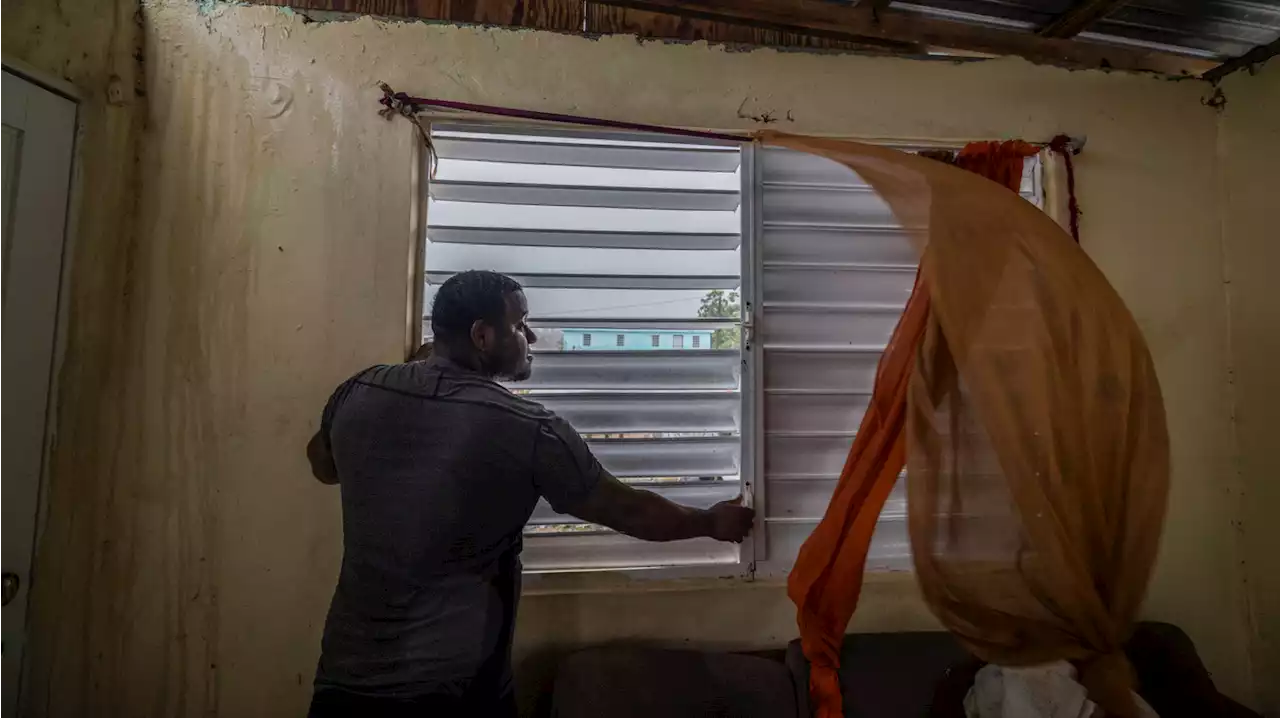 All of Puerto Rico is without electricity as Hurricane Fiona moves closer