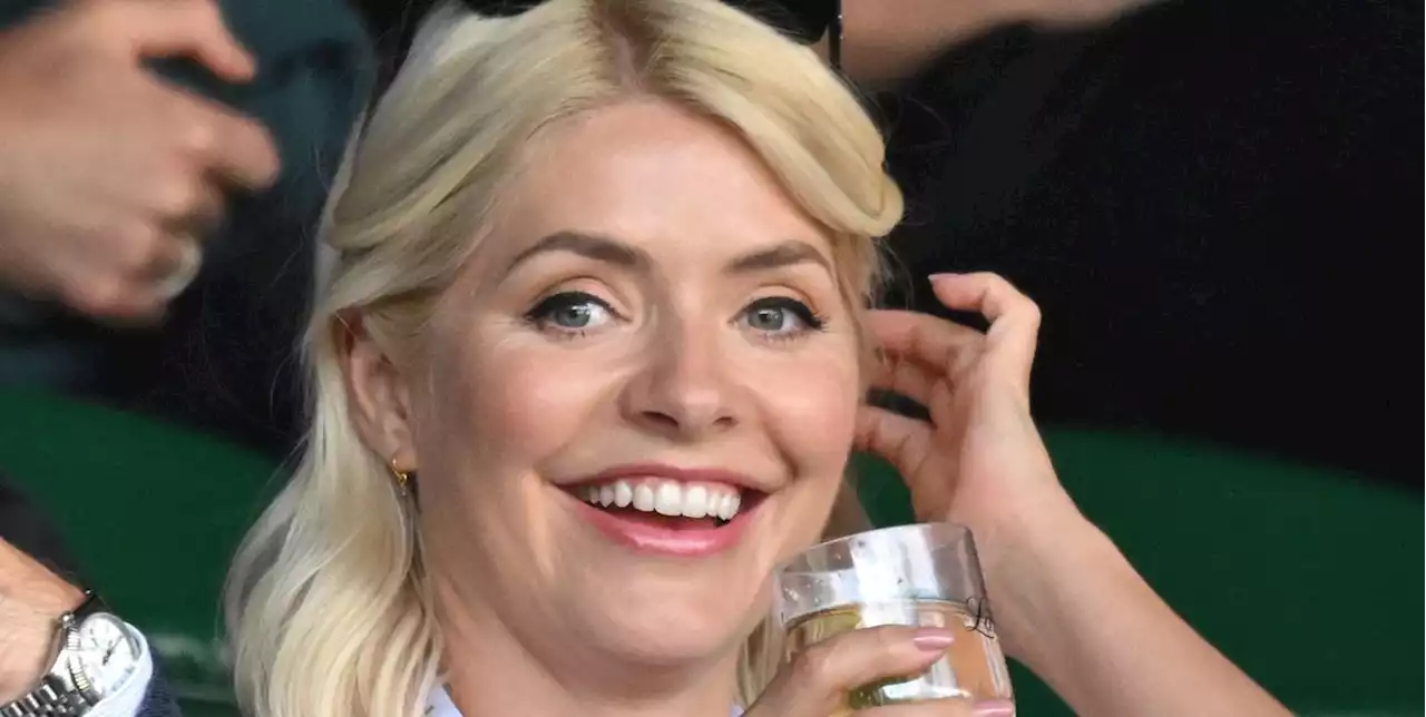 Holly Willoughby masters day-to-night dressing with this M&S tea dress