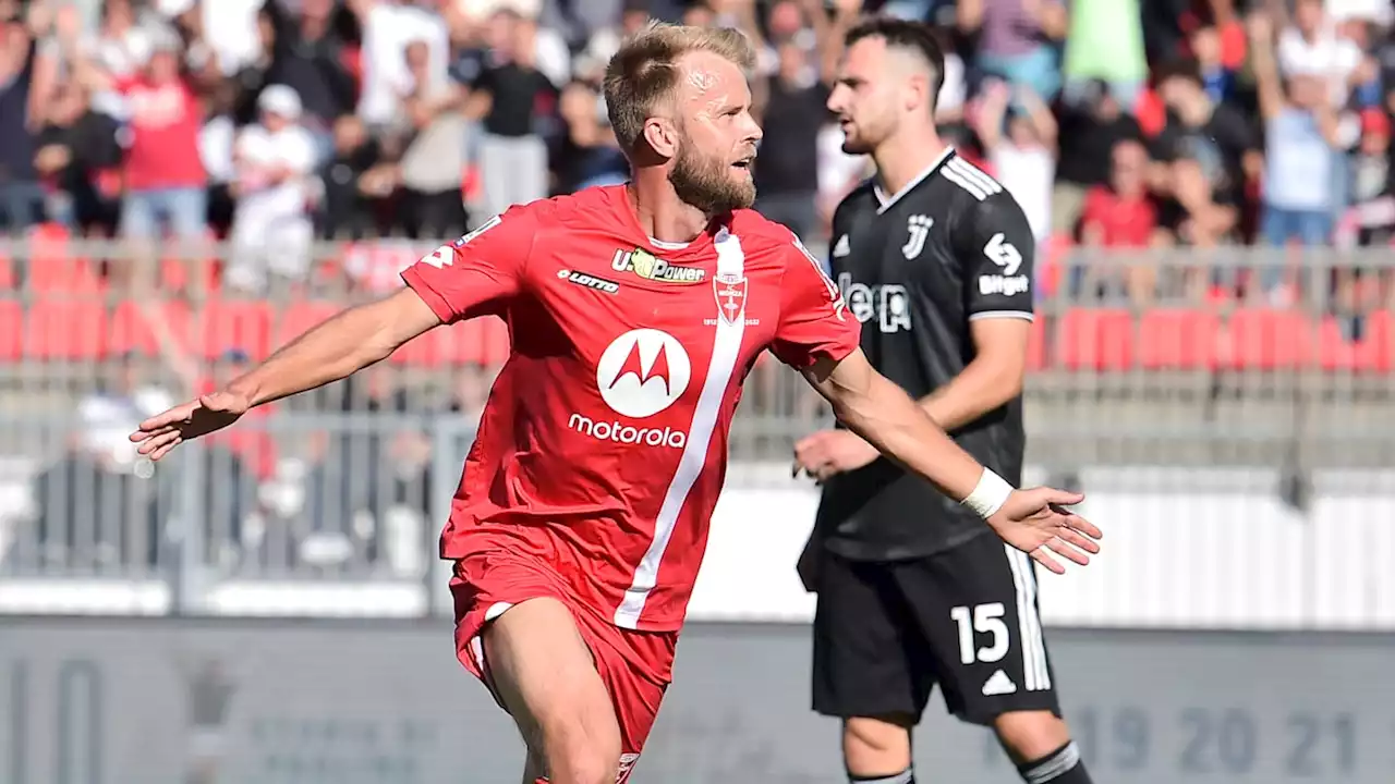 Serie A: la Juventus tombe face au promu Monza, qui décroche une victoire historique