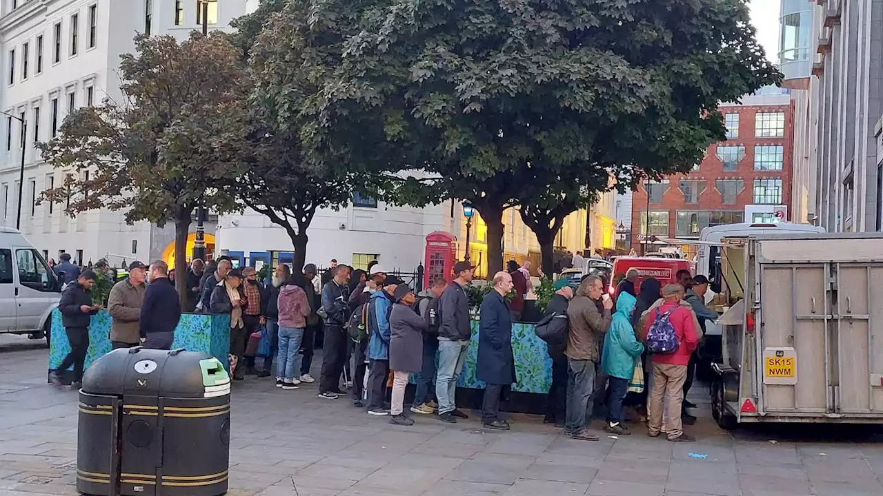 Las colas del hambre, las otras filas en Londres: