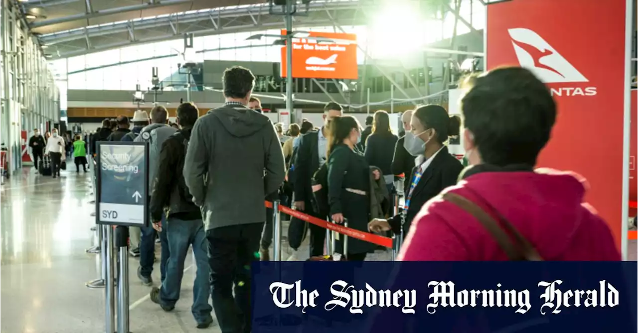 Fewer lost bags, delayed flights at Qantas as footy finals chaos looms