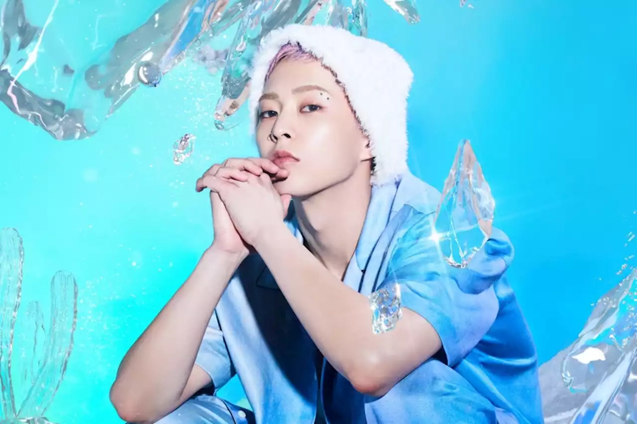 Update: EXO’s Xiumin Enters A Winter Wonderland In Surreal New Teasers For Solo Debut