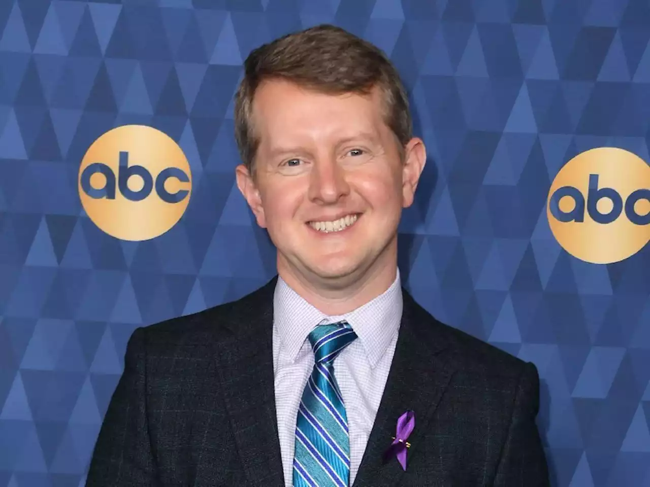 Jeopardy host Ken Jennings accused of sexism after allowing champion to change answer