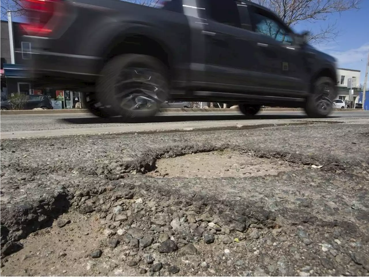 Potholes top list of city service complaints