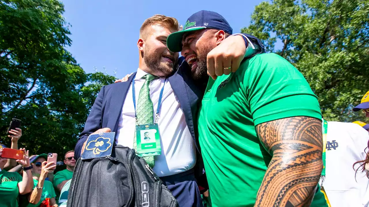 Manti Te'o makes first public appearance at Notre Dame football game since 2012 catfishing scheme