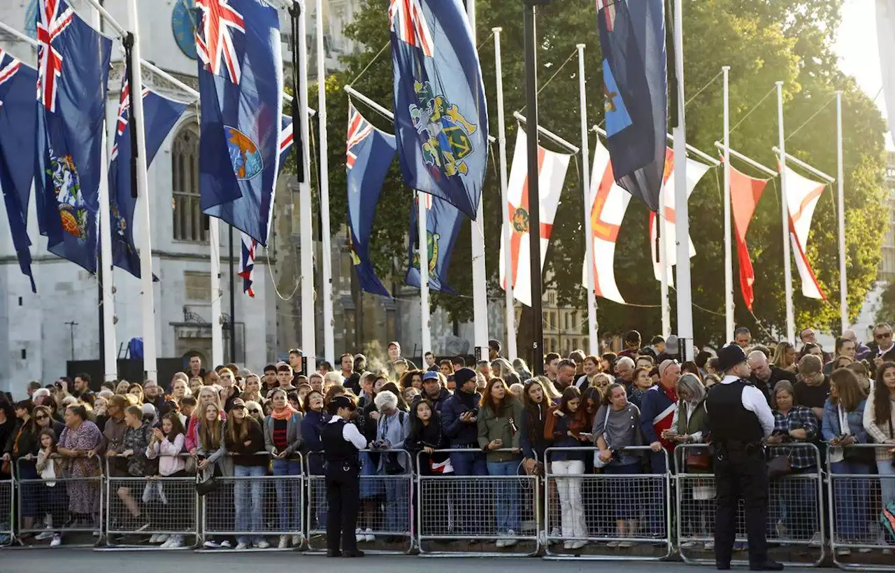 Une minute de silence au Royaume-Uni en hommage à Elizabeth II