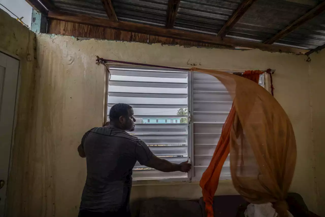 Hurricane Fiona rips through powerless Puerto Rico | amNewYork