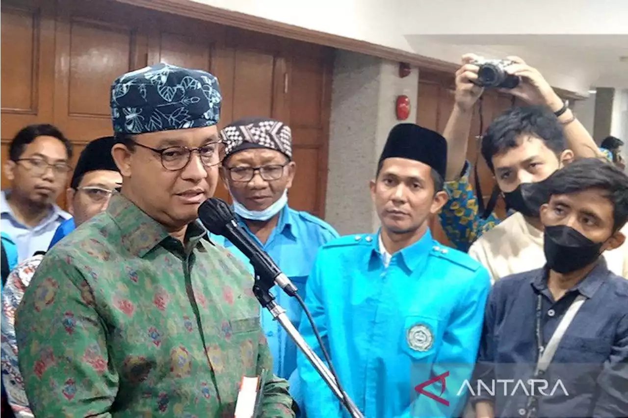 Anies bahas beragam isu saat bertemu tiga ketum parpol