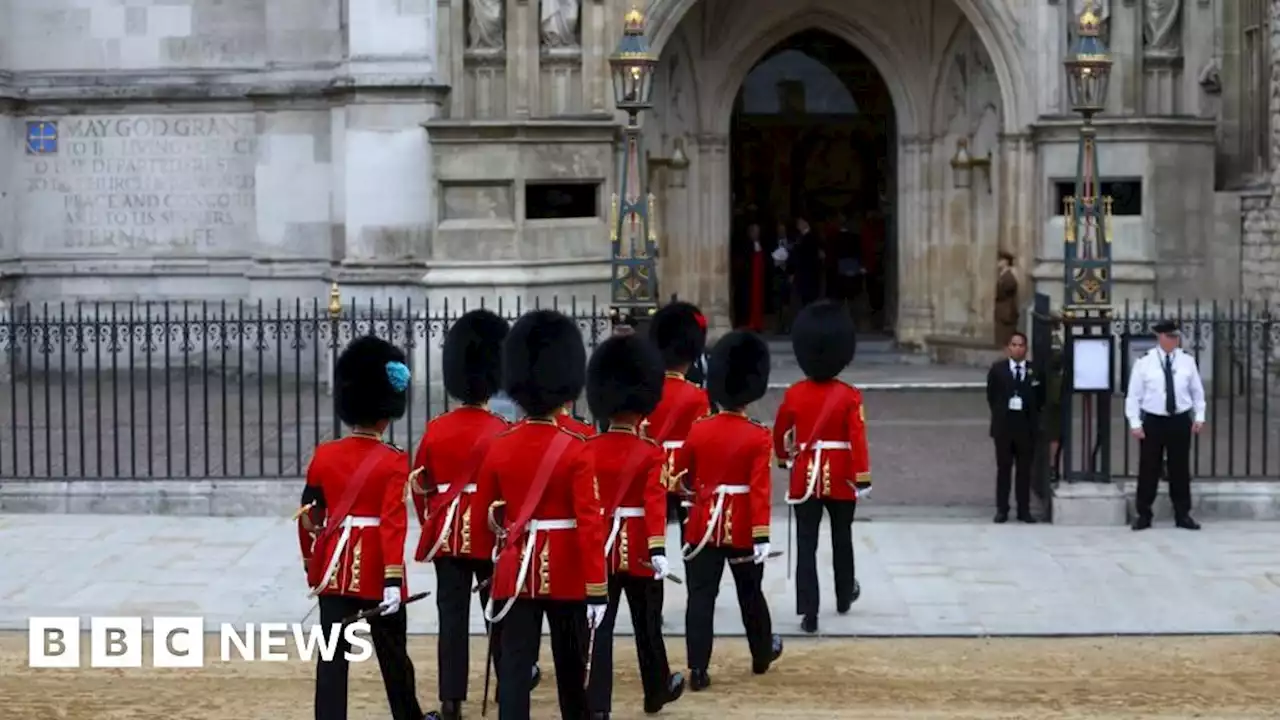 Queen's funeral: Doors of Westminster Abbey open