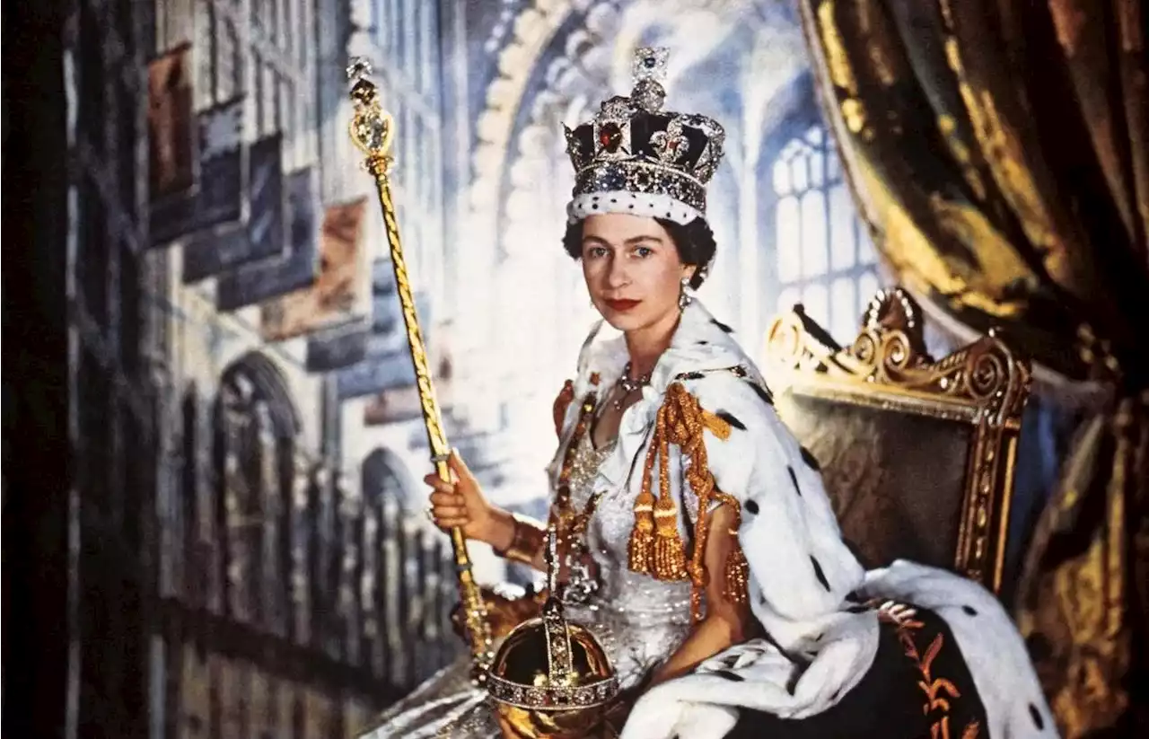South Africans call for Britain to return 'stolen jewels'