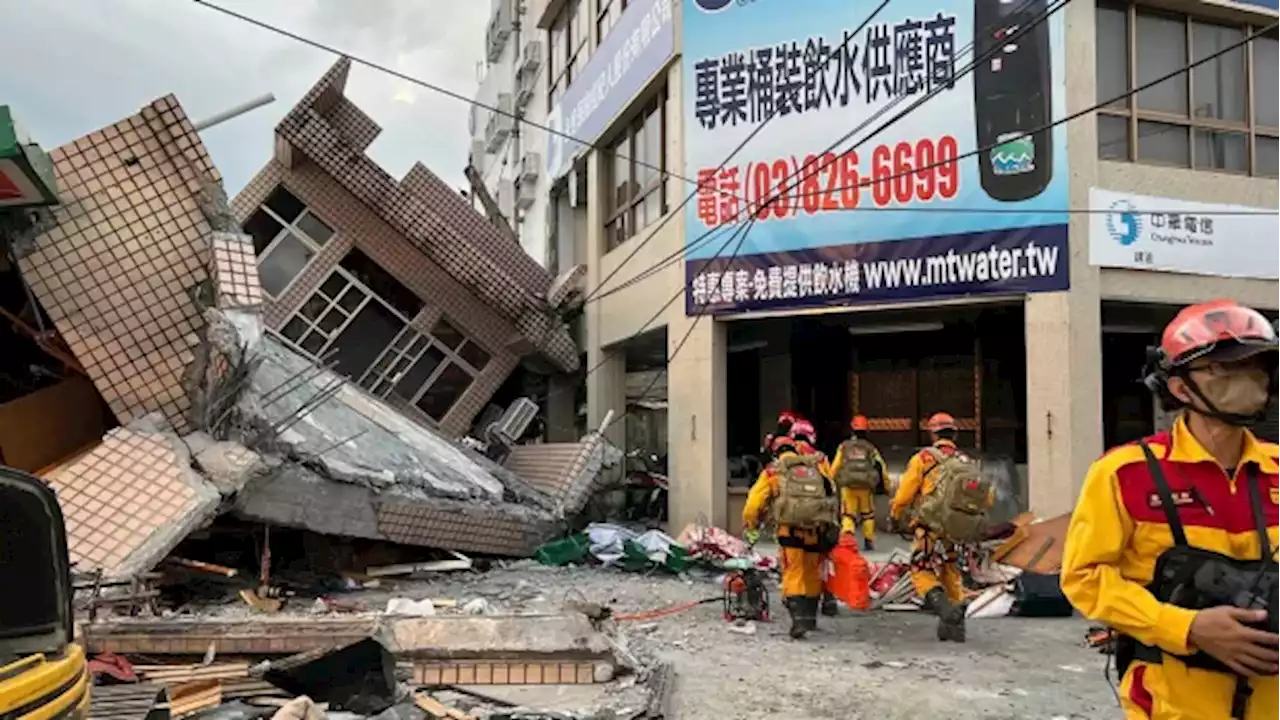 Deadly earthquake in Taiwan derails trains, strands hundreds | CBC News