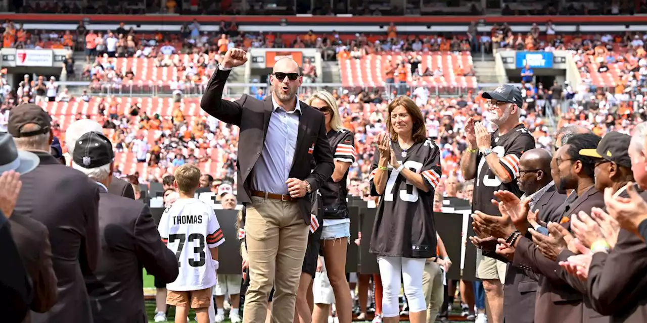 Cleveland Browns induct former OL Joe Thomas into team’s ‘Legends Program’