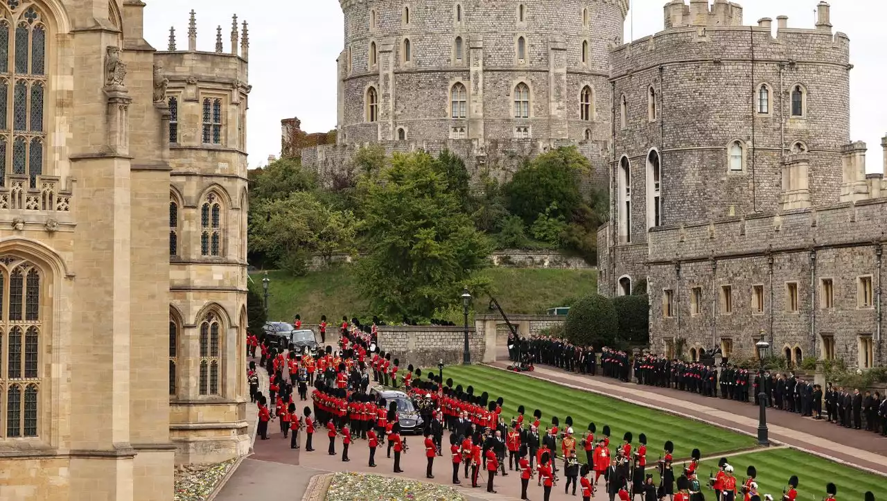 Trauer in London: Sarg der Queen ist in Windsor angekommen