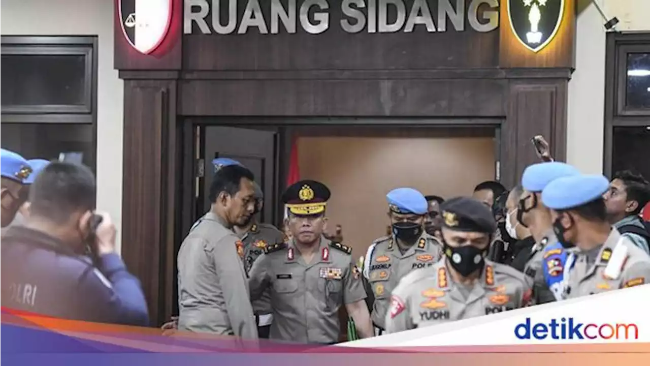 Daftar 10 Polisi Disanksi Etik Terkait Kasus Ferdy Sambo Sejauh Ini