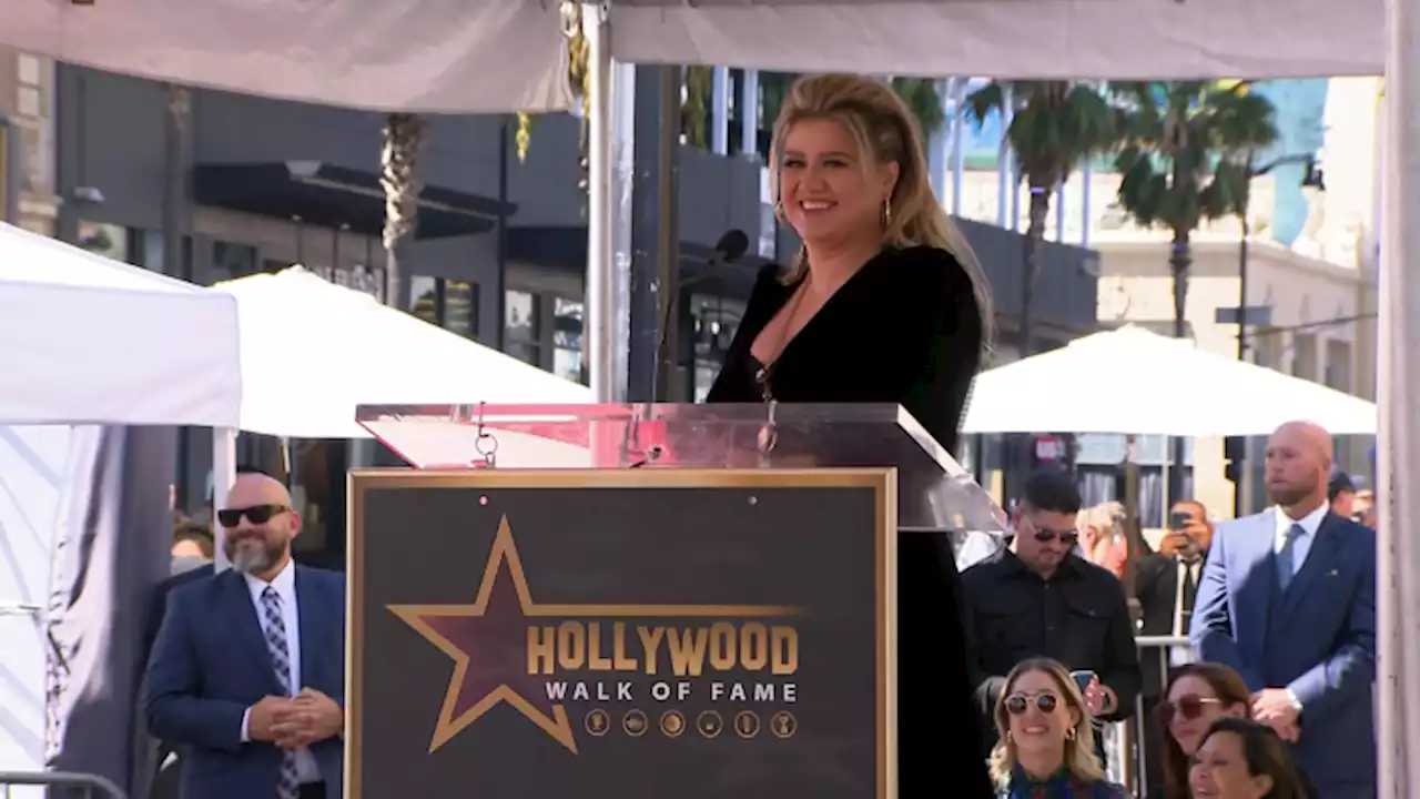 Kelly Clarkson Receives Star On Hollywood Walk Of Fame