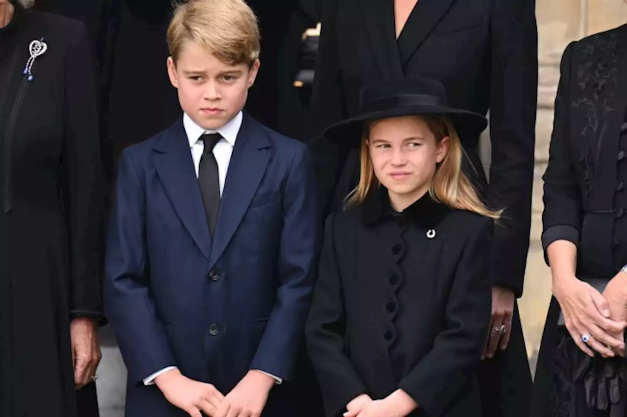 Princess Charlotte Gives Prince George A Friendly Reminder To Bow During The Queen’s Funeral