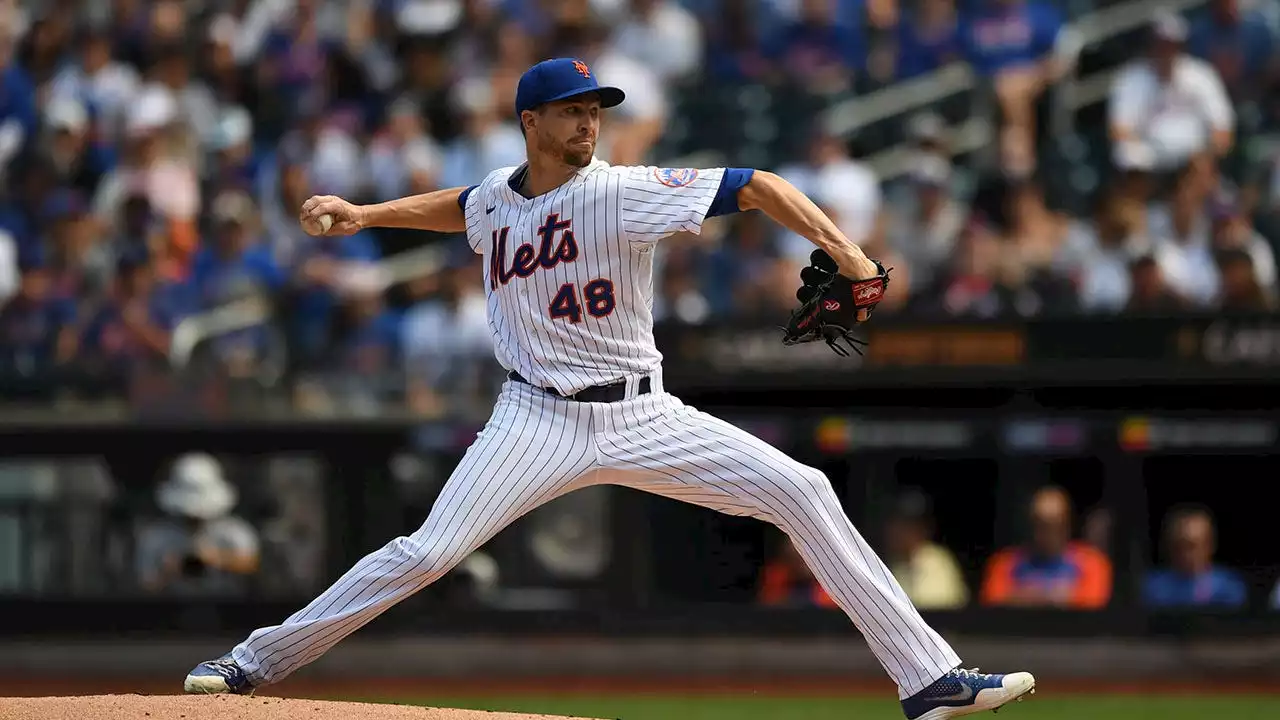 Jacob deGrom breaks 108-year-old MLB record in Mets win