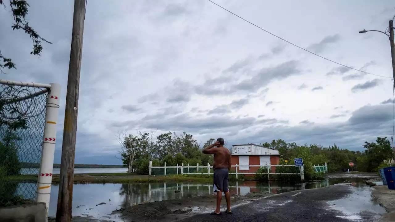 Puerto Rico in blackout after Hurricane Fiona strikes, residents could be without power for 'several days'