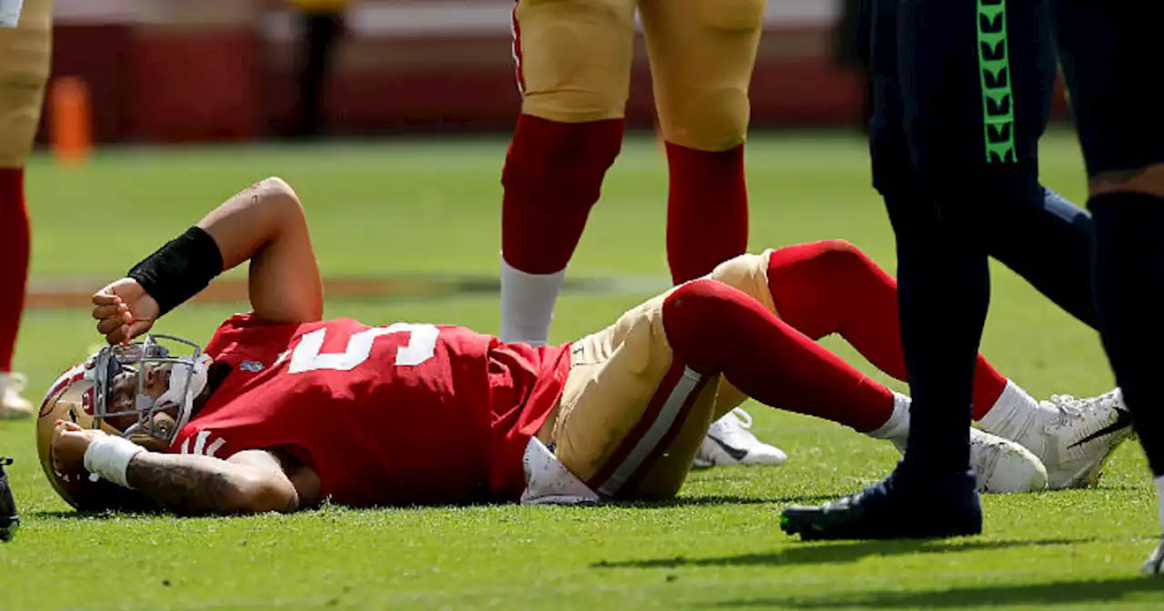 Trey Lance suffers leg injury; Jimmy G comes on for 49ers