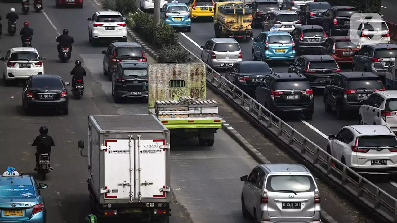 Polda Metro Sebut Aturan Jam Masuk Kantor Terus Digodok Pemangku Kepentingan